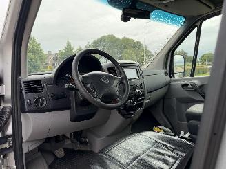 Volkswagen Crafter 35 2.0 TDI L3H2 | MARGE | CRUISE | TREKHAAK 3.5T | GEISOLEERD VOOR CAMPER | 127.000 KM picture 18