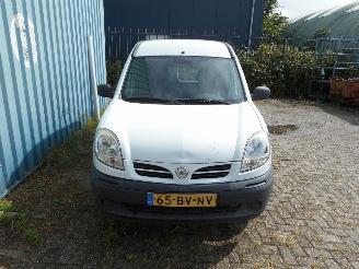 Schadeauto Nissan Kubistar 1.5dci 2005/12