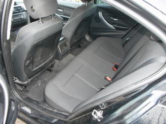 BMW 3-serie 320i sport picture 8