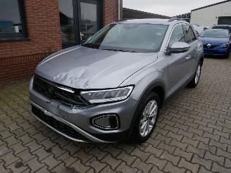 Avarii autoturisme Volkswagen T-Roc LIFE LED VIRTUAL COCKPIT ACC 2024/2