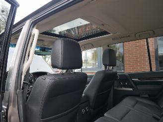 Mitsubishi Pajero 3.2 DI-D  PANORAMADAK LEER XENON AWD 7 PERSOONS picture 12
