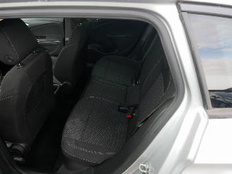 Opel Astra Sports Tourer Business Start/Stop picture 16