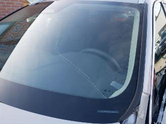 Volvo Xc-60 Plus Bright Recharge Plug-In Hybrid AWD picture 11