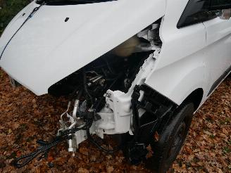 Ford Transit Custom CUSTOM MOTORSCHADE picture 6