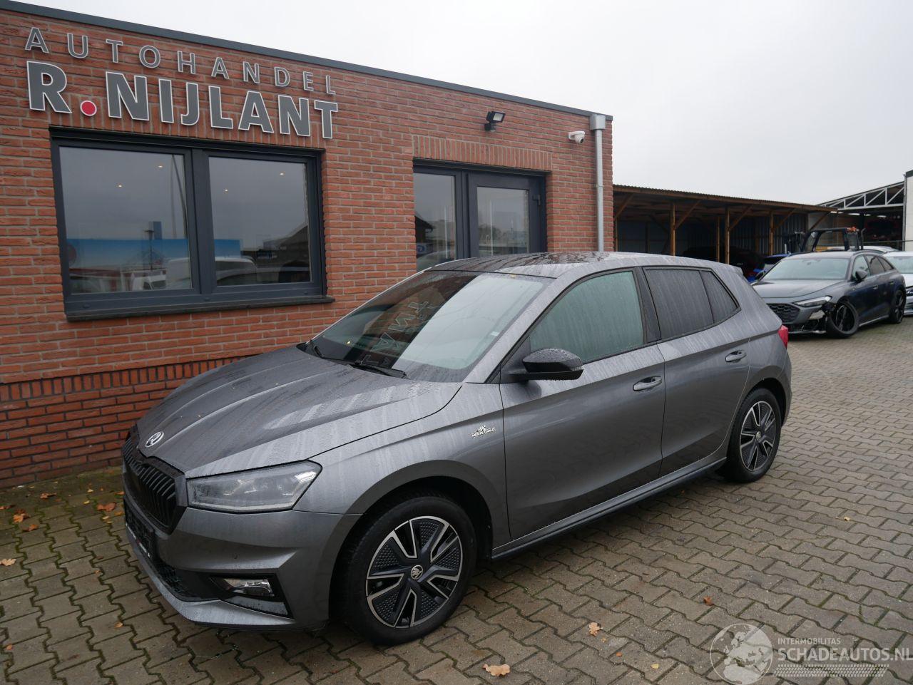 Skoda Fabia MONTE CARLO PANORAMADAK LED DSG