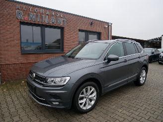 skadebil auto Volkswagen Tiguan HIGHLINE LEER LED 4-MOTION DSG 2019/3