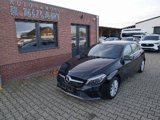 krockskadad bil auto Mercedes A-klasse A 180 CDI 2016/10