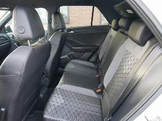 Volkswagen T-Roc R line 4 MOTION VIRTUAL COCKPIT picture 17