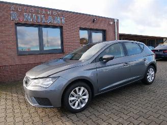 Schadeauto Seat Leon STYLE 2016/11