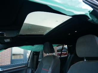 Volkswagen Golf GTI PERFORMANCE LED ACC PANORAMADAK VIRTUAL COCKPIT. picture 21