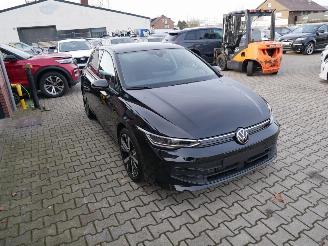 Volkswagen Golf 1.5 eTSI PANORAMADAK ACC VIRTUAL COCKPIT. picture 2