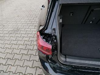 Volkswagen Golf 1.5 eTSI PANORAMADAK ACC VIRTUAL COCKPIT. picture 7