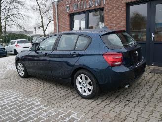 BMW 1-serie 118i XENON AUTOMATISCHE AIRCO picture 4