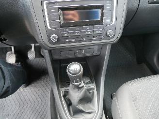 Volkswagen Caddy maxi 4-MOTION 2 SCHUIFDEUREN MOTORSCHADE!!! picture 12