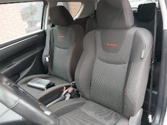 Suzuki Swift  picture 15