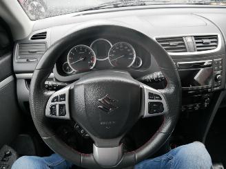 Suzuki Swift  picture 13