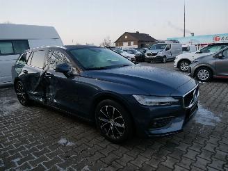 Volvo V-60 MOMENTUM LEER LED picture 2