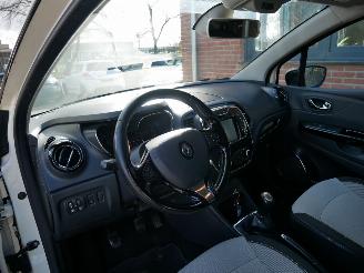Renault Captur  picture 9