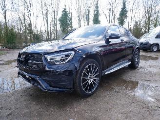 Damaged car Mercedes GLC 330 D AMG PANORAMADAK LEER LED 4 MATIC 2019/10