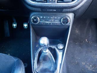 Ford Fiesta ST LED B&O picture 11