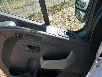 Renault Master L3H2 picture 12