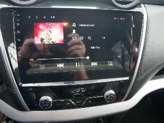 DFSK  RICH 6 AWD picture 17