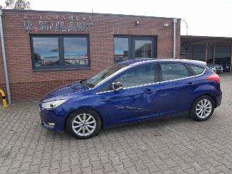 Avarii autoturisme Ford Focus TITANIUM BI-XENON 2016/12