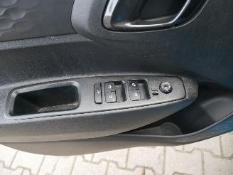 Hyundai I-10  picture 16