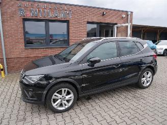 Coche accidentado Seat Arona FR LED ACC 2018/2