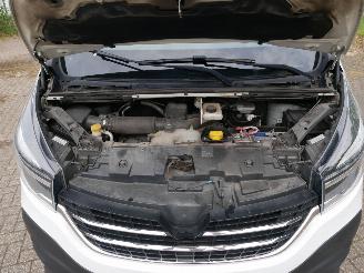 Renault Trafic L1H1 MOTORSCHADE picture 6