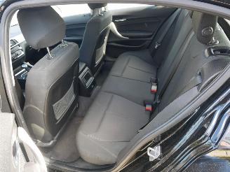BMW 1-serie 116 D picture 19