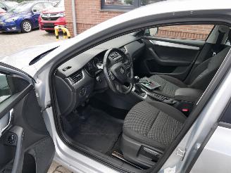 Skoda Octavia  picture 13