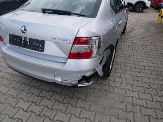 Skoda Octavia  picture 12