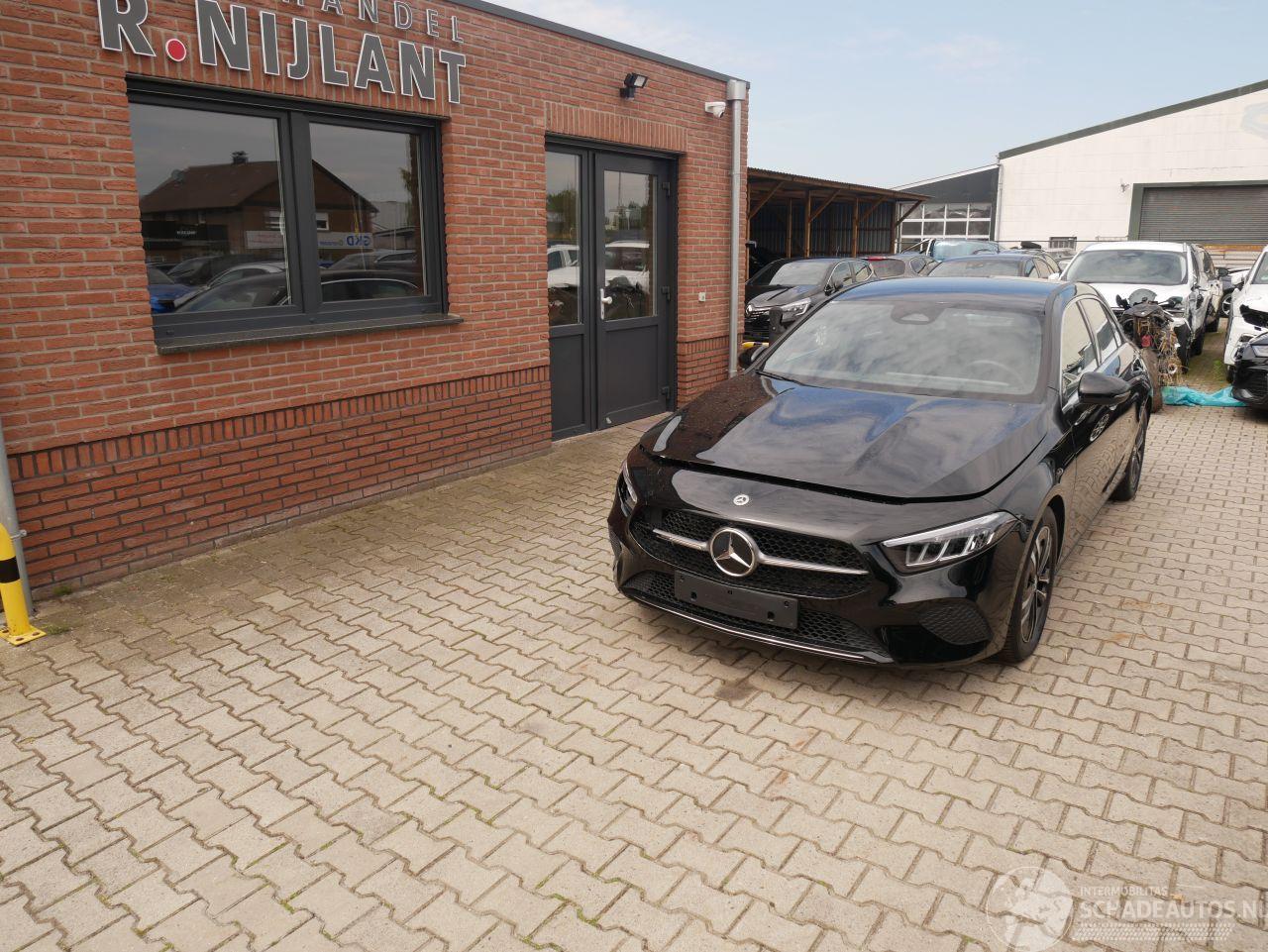 Mercedes A-klasse A 180 PROGRESSIVE
