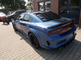 Dodge Charger SXT picture 4