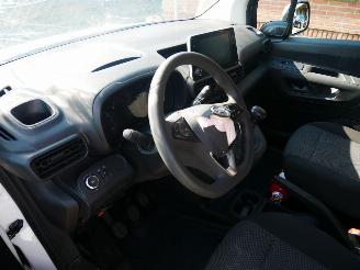 Opel Combo  picture 10