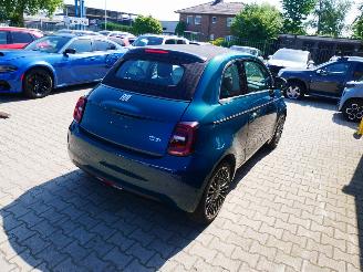 Fiat 500E LA PRIMA BY BOCELLI JBL LEER LED CABRIO picture 3