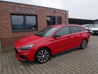 krockskadad bil auto Hyundai I-30  2025/1