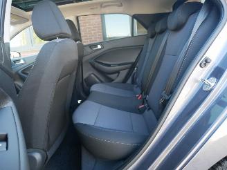 Hyundai I-20 PANORAMADAK picture 14