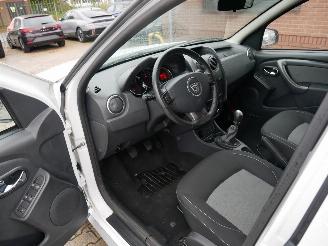 Dacia Duster  picture 10