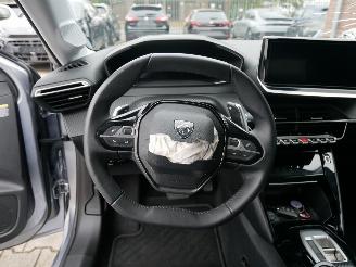 Peugeot 208 ALLURE picture 13