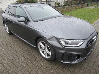 Audi A4 Avant 30TDI-Mhybrid S-Tronic Aut. S-LINE . Virtual-Cockpit Leer/Alcantara Panorama-D Navi Led TrekHaak Klapbaar StoelVerwarming.... picture 4