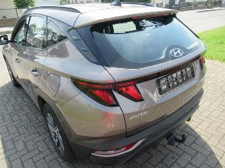Coche accidentado Hyundai Tucson 1.6CRDI 84.900km VirtualCockpit Climatronic Navi Camera Tempomat Parktronic.... 2021/5