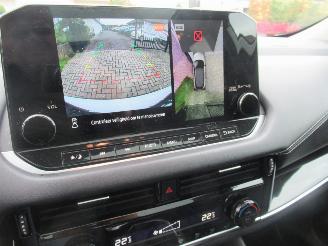 Nissan Qashqai 1.3DIG-T140pk MildHybrid Climatronic Navi Panorama-D Camera Keyless-Go picture 18