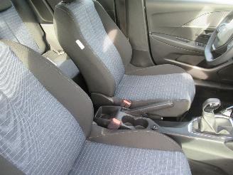 Peugeot 208 1.2 Puretech  34.200km!! Start&Stop Airco CruiseControl...... picture 13