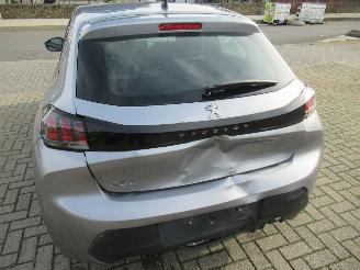 Peugeot 208 1.2 Puretech  34.200km!! Start&Stop Airco CruiseControl...... picture 8