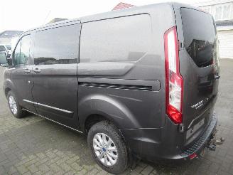 Schadeauto Ford Transit Custom 2.0D DubbelCab 5-Zits  Airco Camera StoelVerwarming...... 2021/4