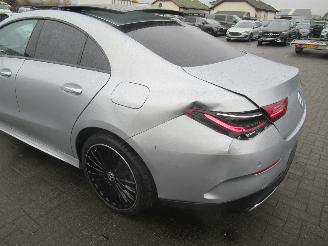 Mercedes Cla-klasse CLA 220d AUT. 9.772KM!!  AMG-LINE  NightPack HalfLeer Navi Panorama/SchuifDak Camera StoelVerwarming... picture 6