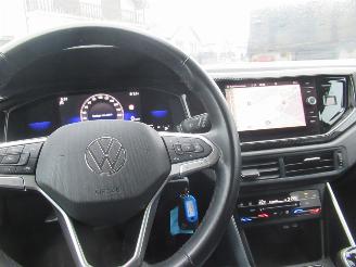 Volkswagen Polo 1.0TSI 95pk Climatronic Navi Camera CruiseControl..... picture 15