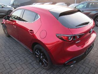 uszkodzony samochody osobowe Mazda 3 2.0 e-Skyactiv-X 186pk MildHybrid  Climatronic Navi Camera Headup-Display StoelVerwarming.... 2025/2